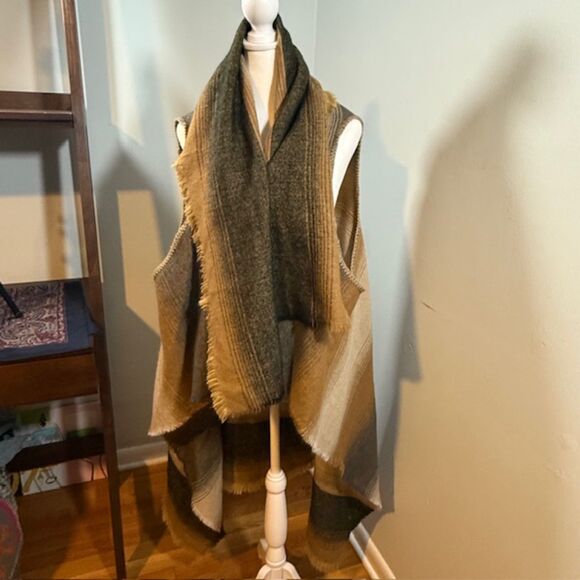 Source Unknown Accessories - Boho Western Ombre Poncho Vest OS Fringe Multi Cabincore Ranch Neutrals
